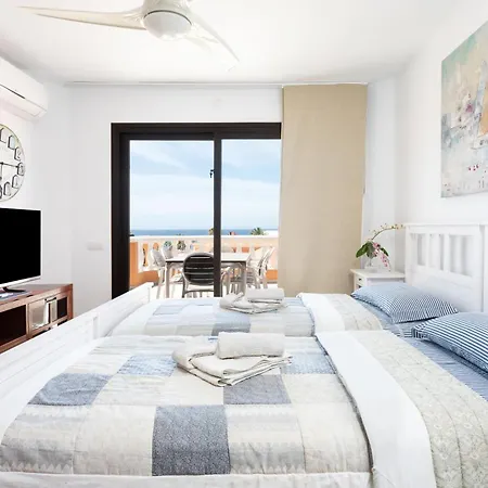 Attic Vistas Mit Wunderschoenem Meerblick بلايا ذي لاس أميريكاس
